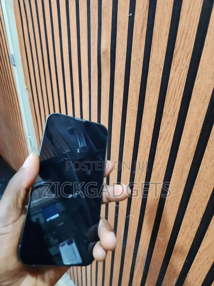 Apple iPhone 14 128 GB Green