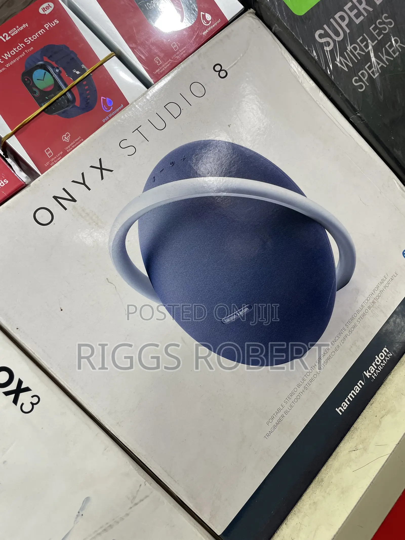 Onyx Studio 8
