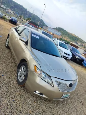 Toyota Camry LE 4dr Sedan (2.4L 4cyl 5A) 2008 Gold