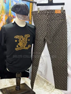 *High Quality Luxury Louis Vuitton Vited Top and Pant Available