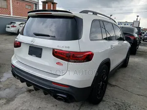 Mercedes-Benz GLB-Class AMG GLB 35 4MATIC 2021 White