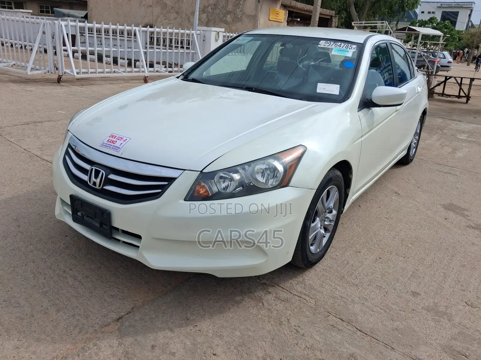 Honda Accord 2011 White