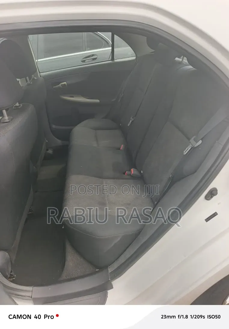 Toyota Corolla 2011 White