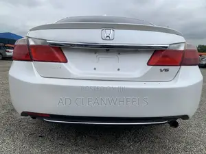 Honda Accord EX-L V-6 4dr Sedan w/Navigation (3.5L 6cyl 6A) 2014 White