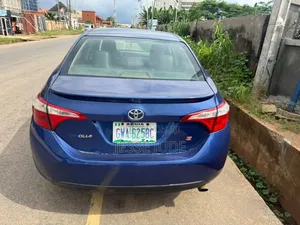 Toyota Corolla 2015 Blue