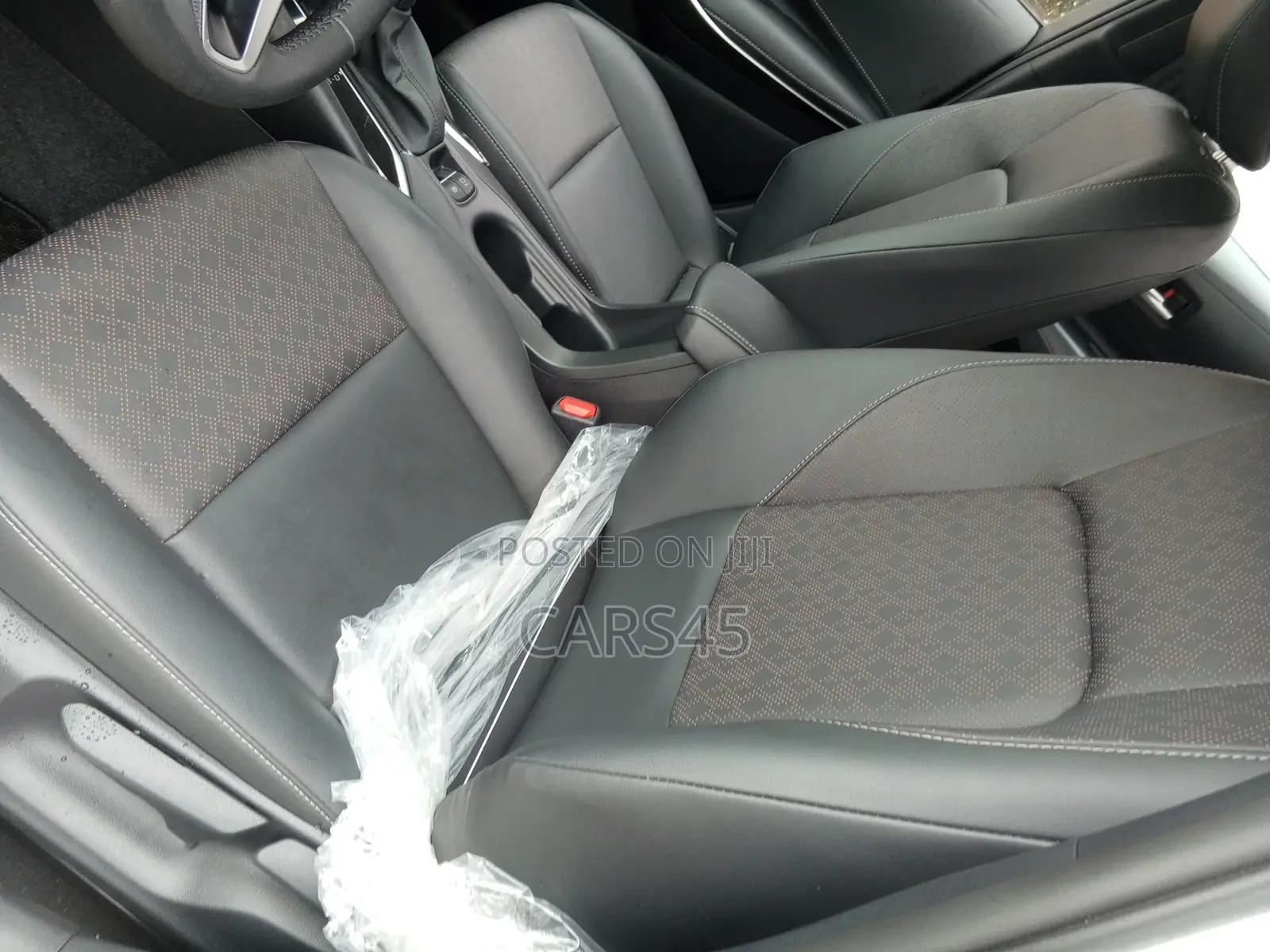Toyota Corolla 2025 White