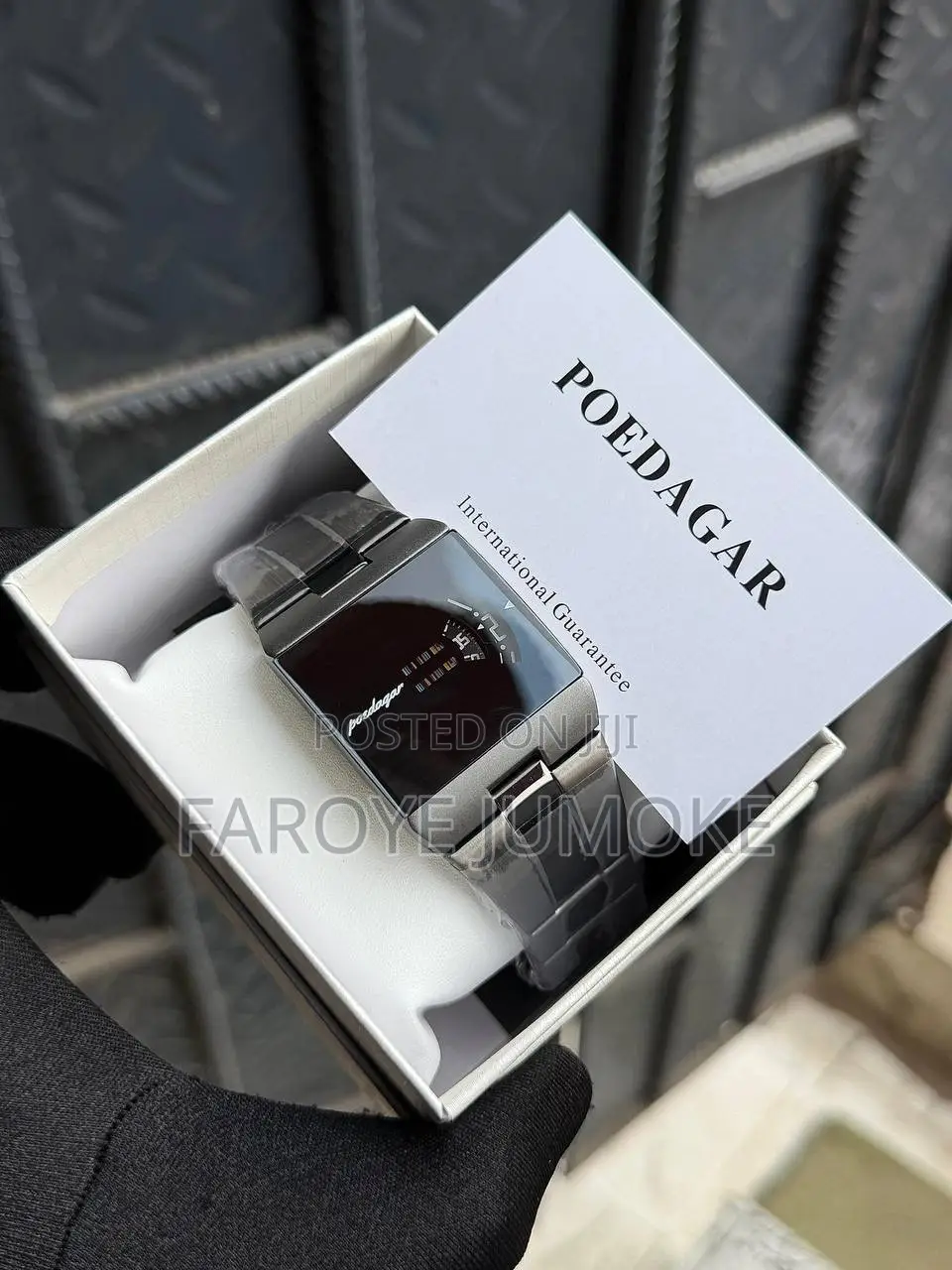 Poedagar Watch