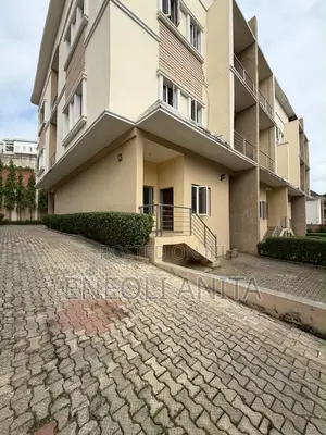 4bdrm Duplex in Maitama for rent