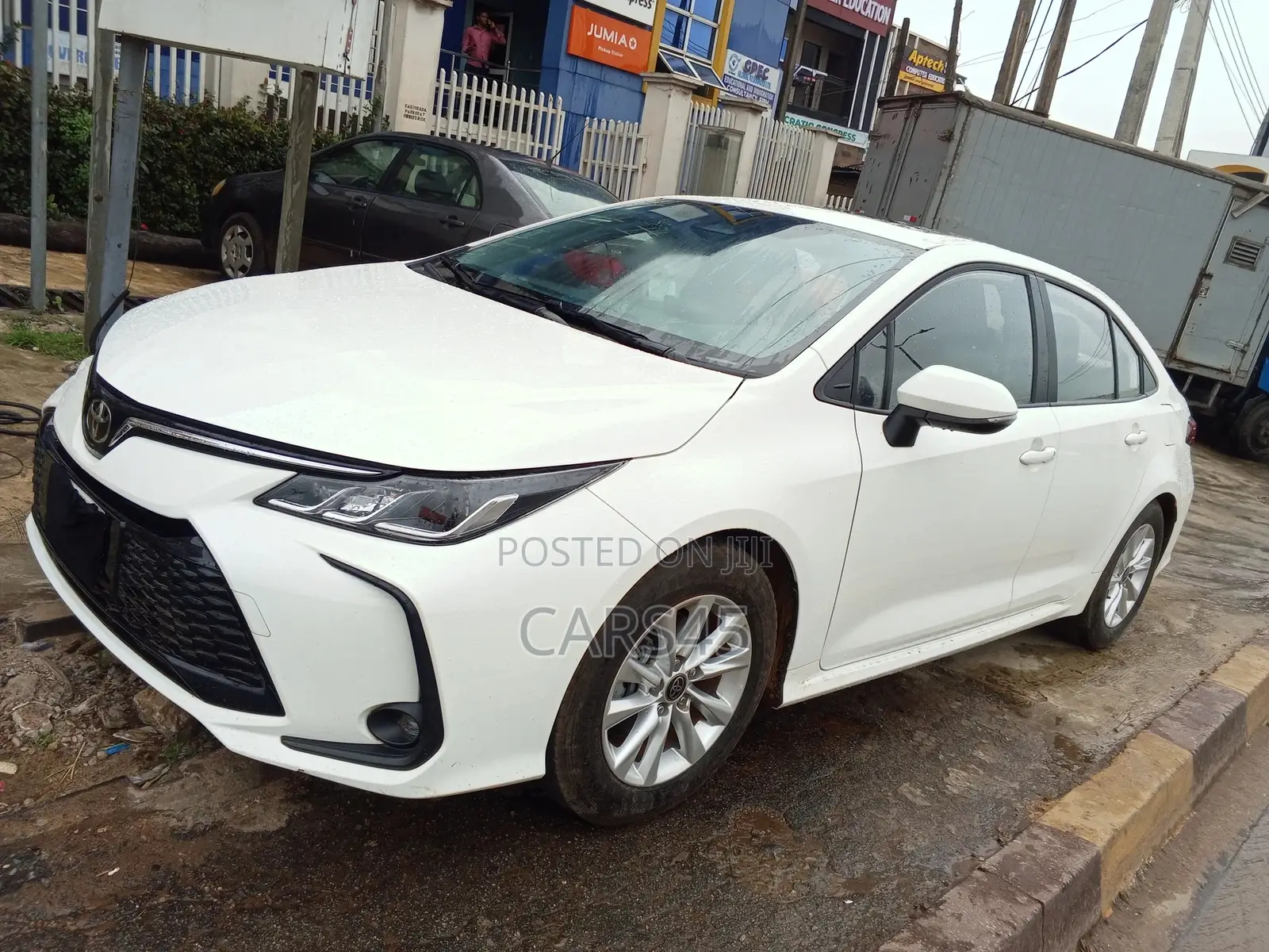Toyota Corolla 2025 White