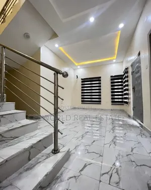 2bdrm Duplex in Tiger Mini Estate, Ibadan Polytechnic/University