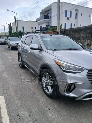 Hyundai Santa Fe 2018 Silver