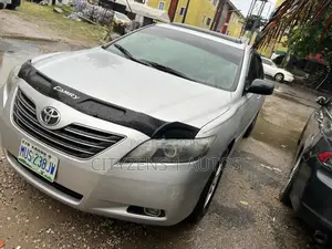 Toyota Camry XLE 4dr Sedan (2.4L 4cyl 5A) 2007 Silver