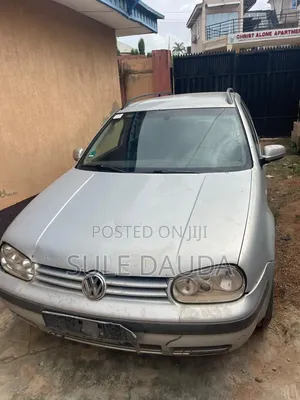 Volkswagen Golf 1999 Silver