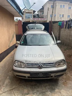 Volkswagen Golf 1999 Silver