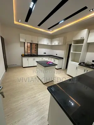 3bdrm Block of Flats in Wuye for sale