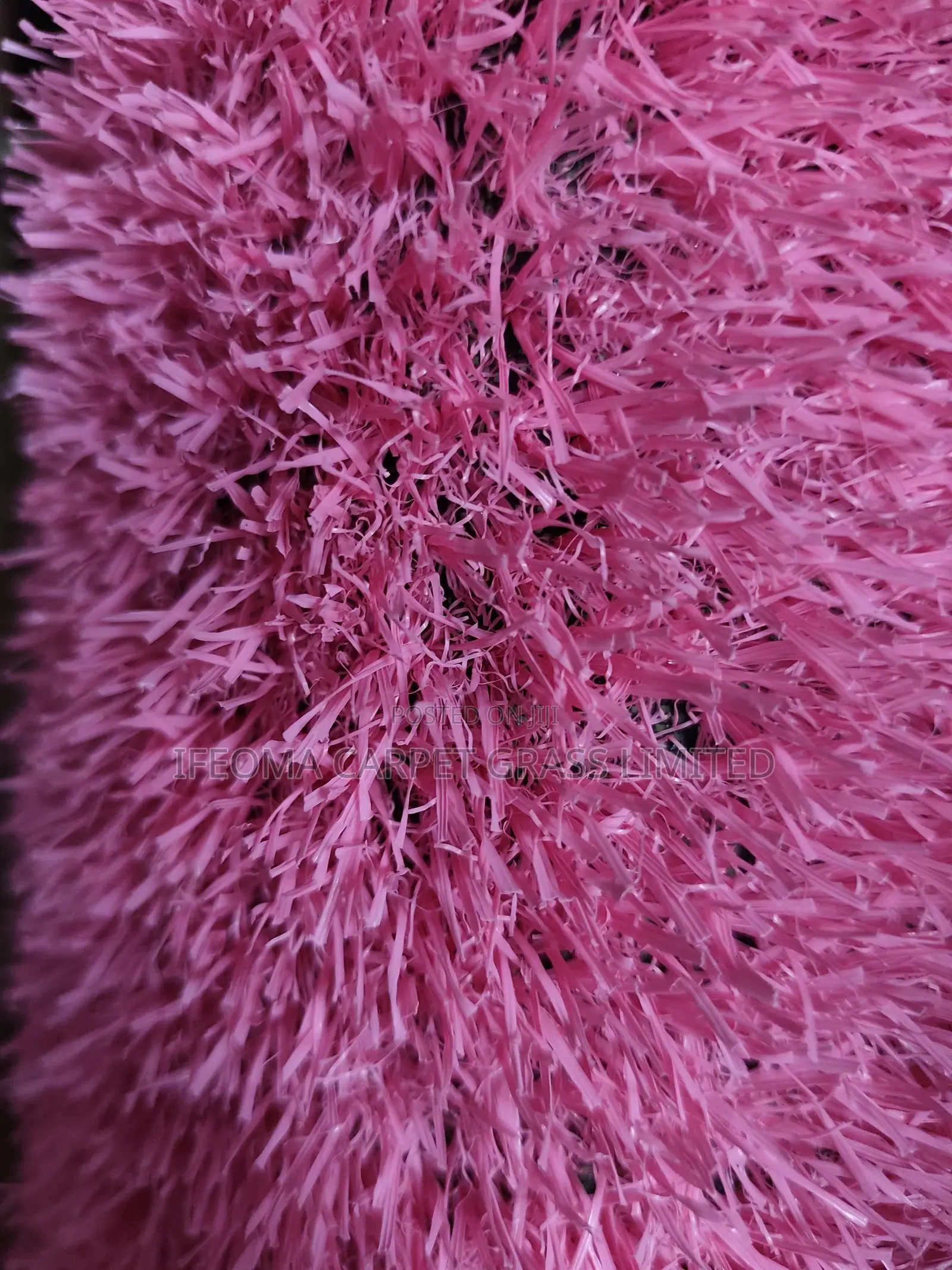Artificial Grass. High Quality Artificial Grass Available in Different