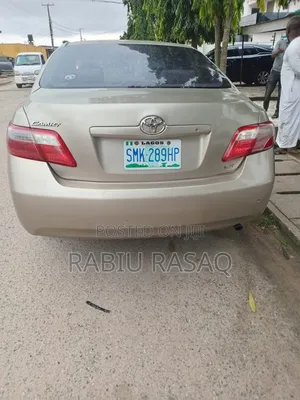Toyota Camry 2008 Gold