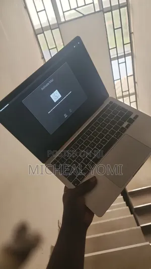 Laptop Apple MacBook Pro 2020 M1 16GB Intel Core M SSD 512GB