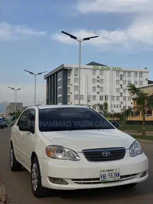 Toyota Corolla 2006 White