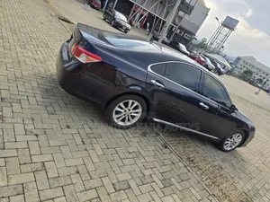 Lexus ES 350 2010 Blue