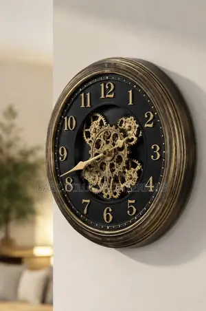Luxury Moving Wheel Wall Clock – Timeless