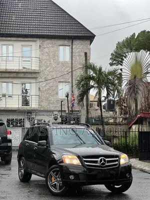 Mercedes-Benz GLK-Class 2010 Black