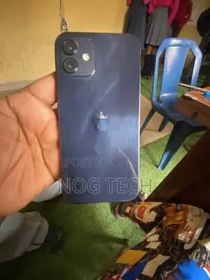 Apple iPhone 12 64 GB Blue