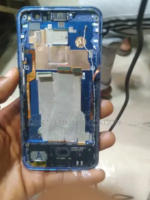 HTC U11 Follow Come Screen