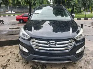 Hyundai Santa Fe 2015 Black