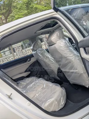 Honda Accord Touring 2.0T 2018 White