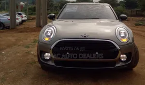 Mini Clubman 2017 Gray