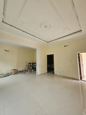 3bdrm Block of Flats in Zone B for rent