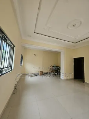 3bdrm Block of Flats in Zone B for rent
