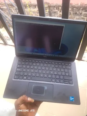 Laptop Dell Latitude 7320 8GB Intel Core i5 HDD+SSD 512GB