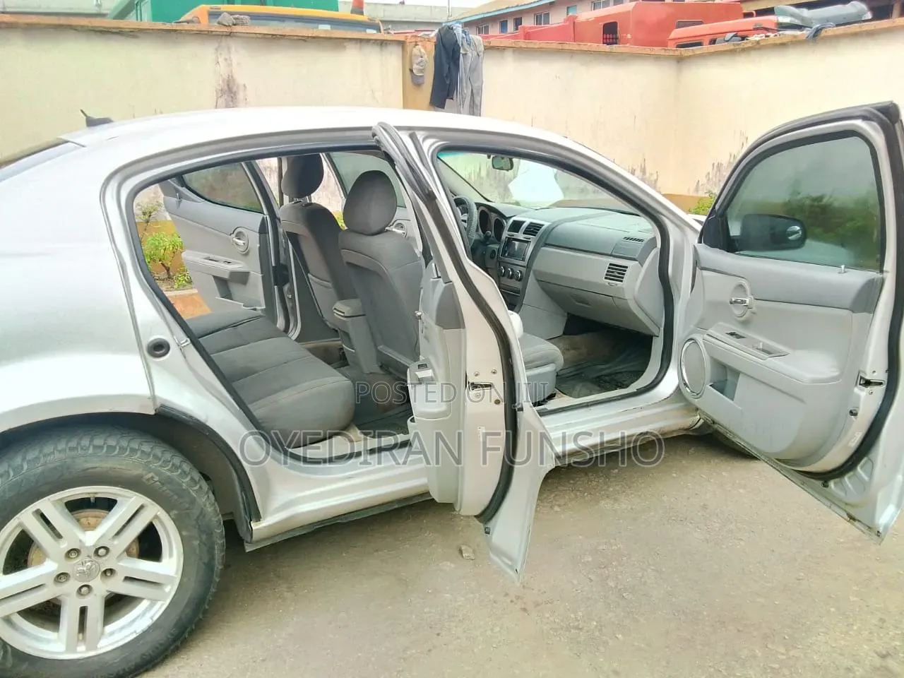 Dodge Avenger 2013 Silver