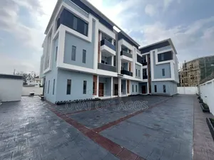 2bdrm Apartment in Lekki Scheme 2 for sale
