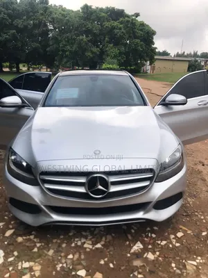 Mercedes-Benz C300 2016 Silver