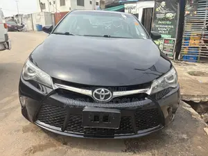 Toyota Camry 2016 Black