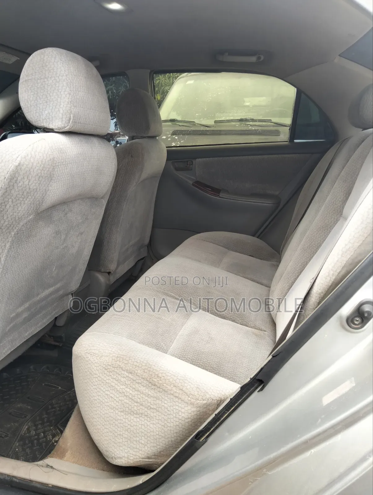 Toyota Corolla Sedan Automatic 2004 Silver