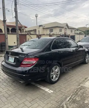 Mercedes-Benz C350 C350 BlueEFFICIENCY RWD 2011 Black
