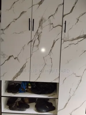 Neatly Used 3 Door Wardrobe