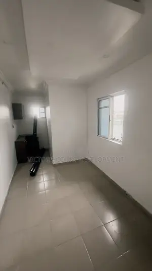 Studio Apartment in Ikija Street, Fola Agoro for rent