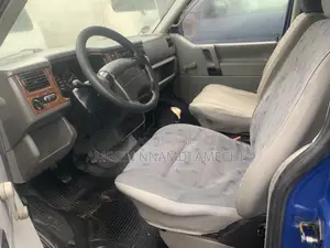 Volkswagen Transporter 2005 Blue