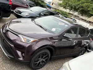 Toyota RAV4 2016 Brown