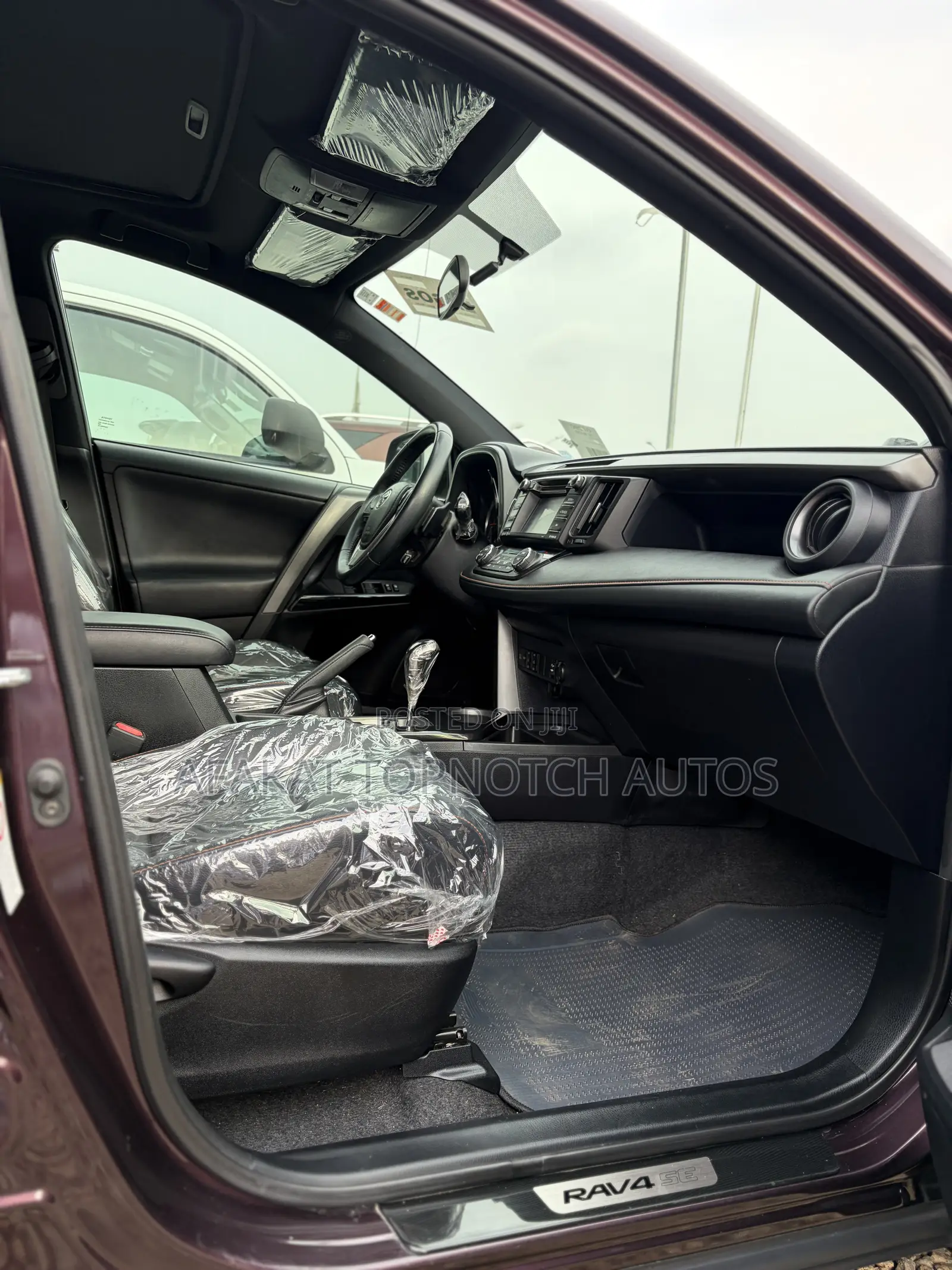 Toyota RAV4 2016 Brown