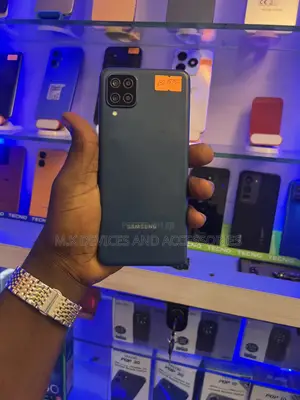 Samsung Galaxy A12 64 GB Blue