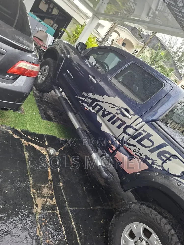 Toyota Tacoma 2013 Blue