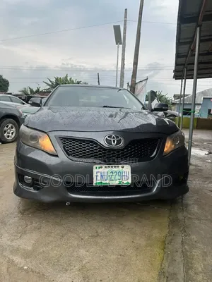 Toyota Camry Base 4dr Sedan (2.4L 4cyl 5M) 2009 Maroon