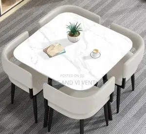 Quality Home Dinning Set by 4 Seaters