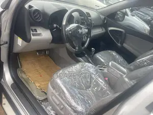 Toyota Highlander 2010 Silver